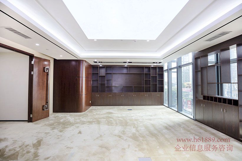 皇庭中心【皇庭中心大廈】地鐵接駁 會展中心地鐵站 地鐵1號線【羅寶線】地鐵4號線【龍華線】A1出口 裝修圖