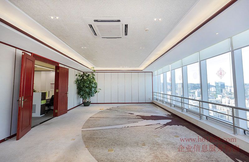 財(cái)富大廈【時(shí)代財(cái)富大廈】會(huì)展中心地鐵站 1號(hào)線【羅寶線】4號(hào)線【龍華線】豪華裝修圖片 全辦公家私 出租