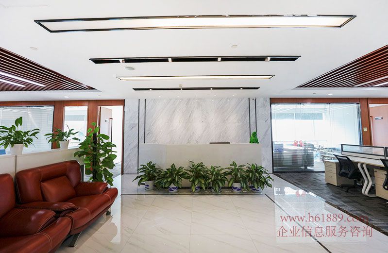 ??財富大廈 豪華裝修 全辦公家私 會展中心地鐵站 地鐵1號線【羅寶線】地鐵4號線【龍華線】出租 裝修圖片