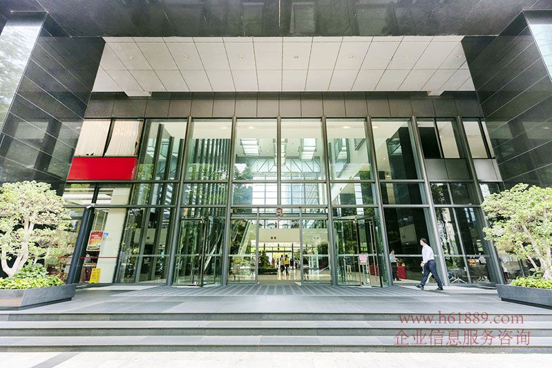 卓越時(shí)代廣場(chǎng)一期 購(gòu)物公園地鐵站 廣深港高鐵【福田-香港西九龍】福田站 大門口圖片