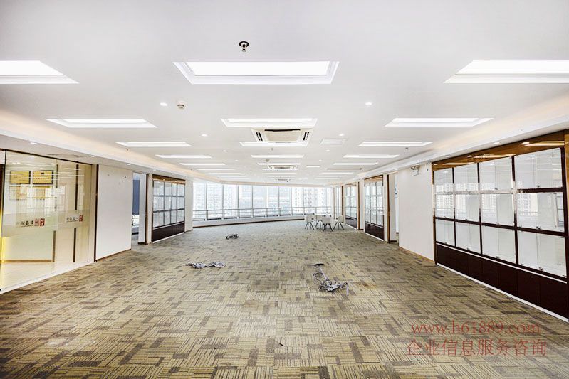 財富大廈【時代財富大廈】會展中心地鐵站 地鐵1號線【羅寶線】地鐵4號線【龍華線】精裝修圖片 出租