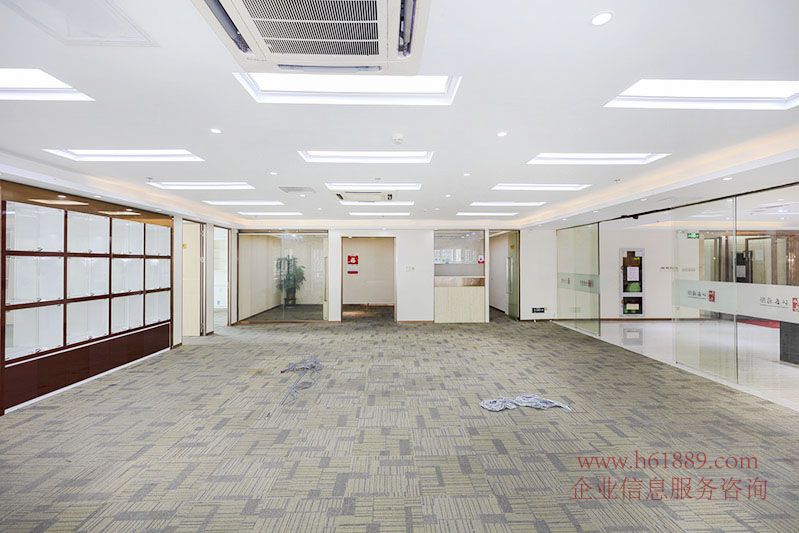 財富大廈【時代財富大廈】會展中心地鐵站 地鐵1號線【羅寶線】地鐵4號線【龍華線】精裝修圖片 出租