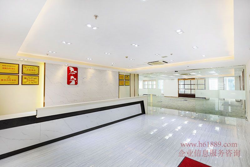 財富大廈【時代財富大廈】會展中心地鐵站 地鐵1號線【羅寶線】地鐵4號線【龍華線】精裝修圖片 出租