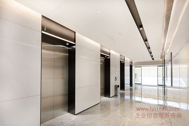 深圳金融核心區(qū) 中洲大廈 會(huì)展中心地鐵站A1口 崗廈北地鐵站【深圳之眼】電梯廳圖片