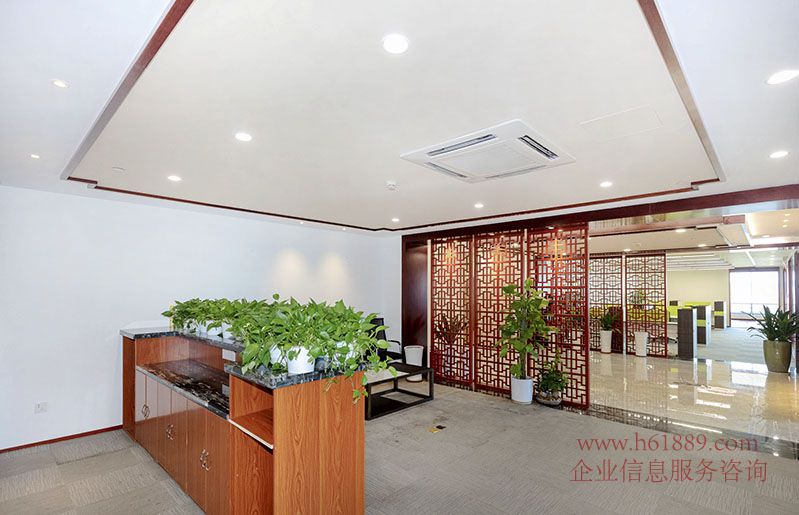 財(cái)富大廈【時(shí)代財(cái)富大廈】會(huì)展中心地鐵站 1號(hào)線【羅寶線】4號(hào)線【龍華線】豪華裝修圖片 全辦公家私 出租