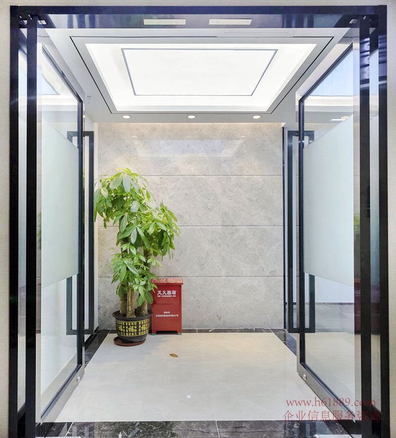 聯(lián)合廣場 豪華裝修圖片 全辦公家私 崗廈地鐵站E口 近皇崗口岸 福田口岸 濱河大道旁 出租