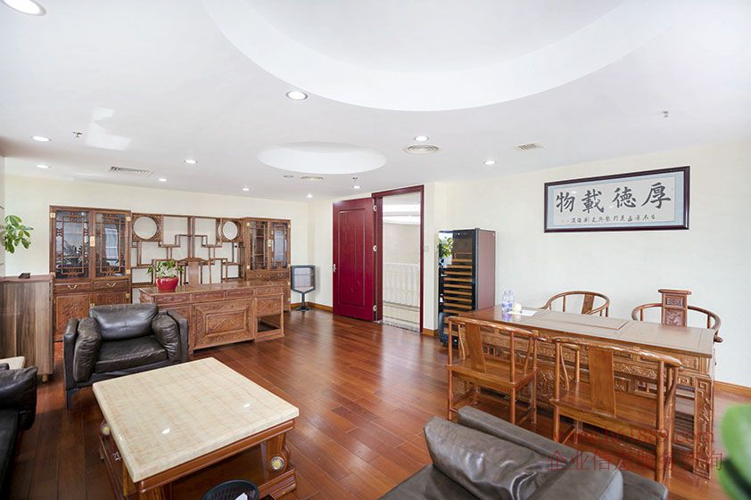 現(xiàn)代國(guó)際大廈【現(xiàn)代國(guó)際商務(wù)大廈】會(huì)展中心地鐵站1/4號(hào)線 24小時(shí)空調(diào)計(jì)流量 豪華裝修 出租