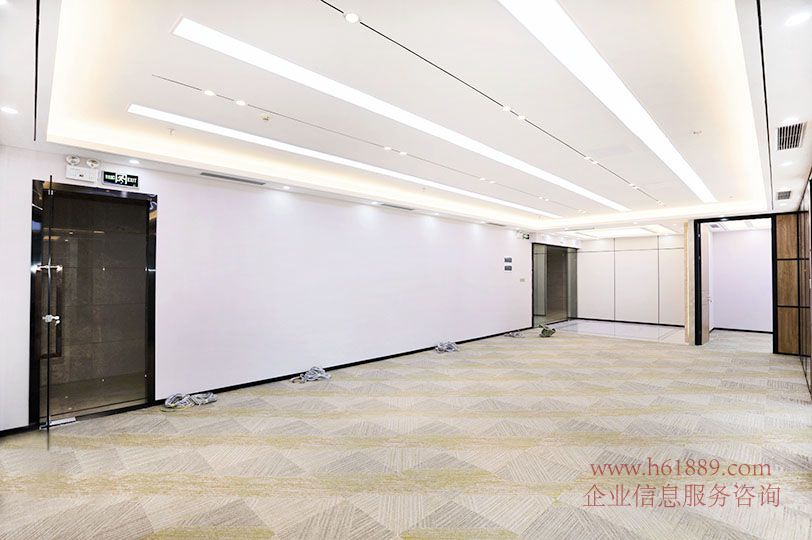 卓越世紀(jì)中心1號(hào)樓 5A甲級(jí)寫(xiě)字樓 會(huì)展中心地鐵站 空房/全辦公家私 出租 裝修圖片