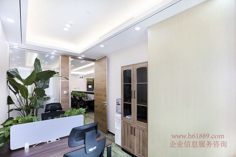 經(jīng)貿(mào)中心(榮超經(jīng)貿(mào)中心)西向 市民中心景觀 24小時(shí)空調(diào)計(jì)流量 電梯口 豪華裝修 出租 裝修圖片