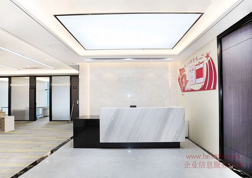 京地大廈 崗廈站D出口 地鐵10號線(坂田線)與地鐵1號線(羅寶線) 電梯口 全辦公家私 出租 裝修圖片