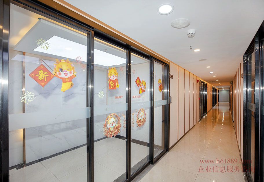 ????文蔚大廈 公共區(qū)域圖片 24小時空調(diào) 地鐵1號線【羅寶線】地鐵10號線【坂田線】崗廈地鐵站A出口